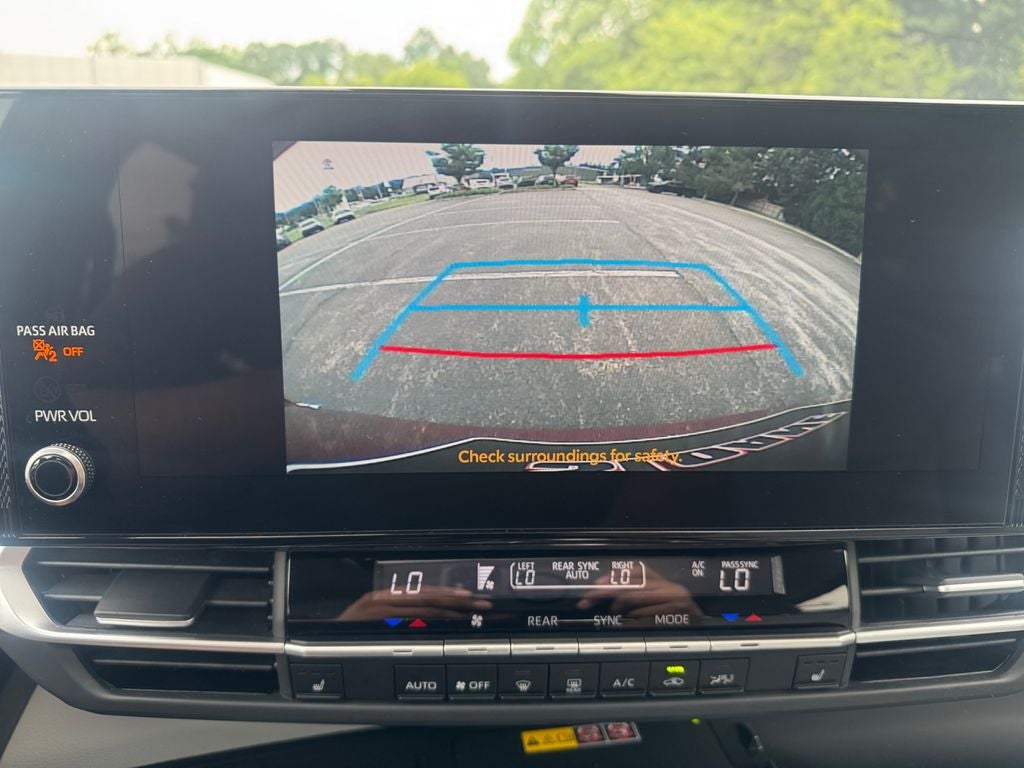 2025 Toyota Sienna XLE 7 Passenger