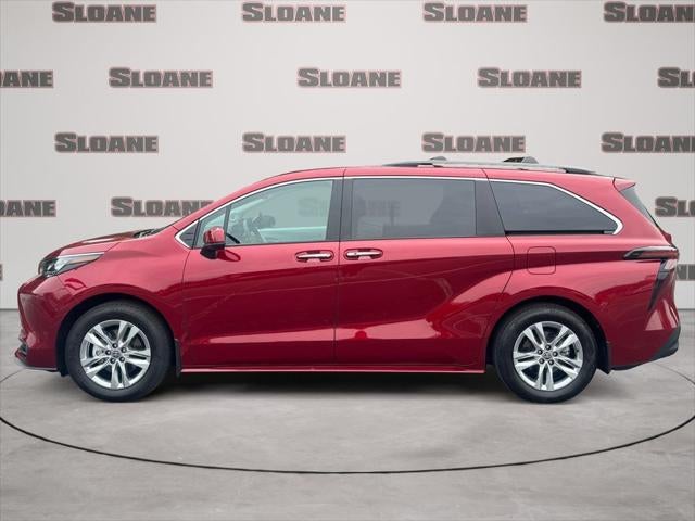 2025 Toyota Sienna XLE 7 Passenger