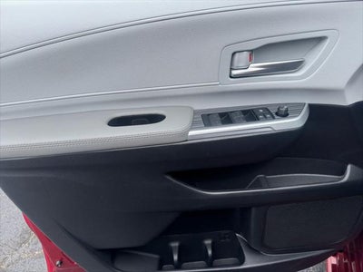 2025 Toyota Sienna XLE 7 Passenger