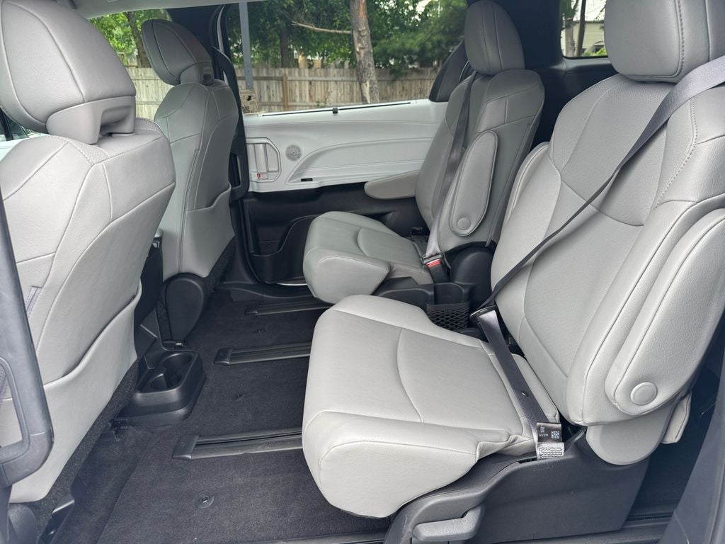 2025 Toyota Sienna XLE 7 Passenger