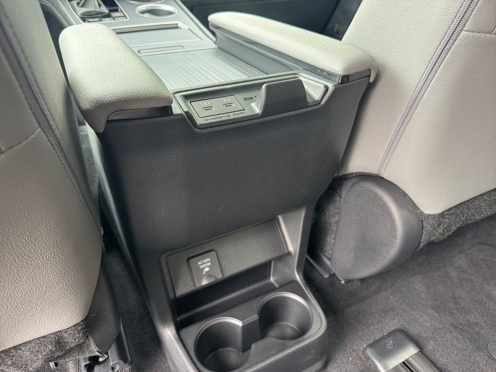 2025 Toyota Sienna XLE 7 Passenger
