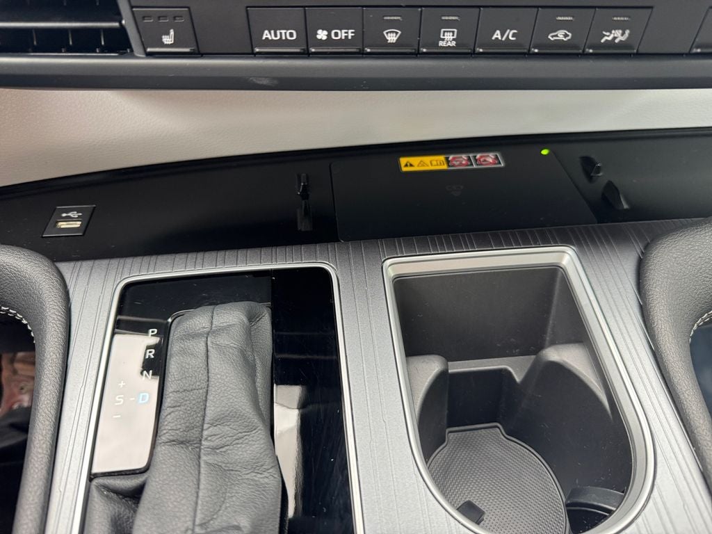 2025 Toyota Sienna XLE 7 Passenger