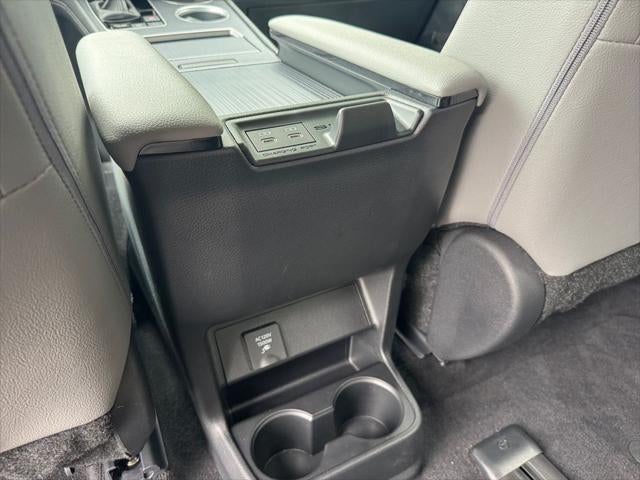 2025 Toyota Sienna XLE 7 Passenger