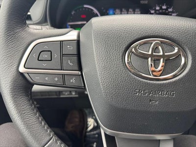 2025 Toyota Sienna XLE 7 Passenger