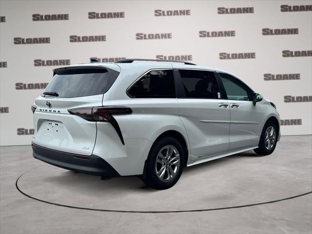 2025 Toyota Sienna XLE 7 Passenger