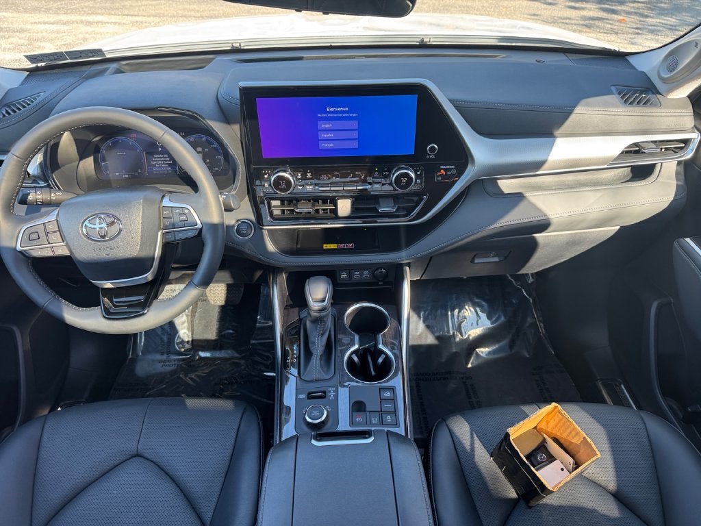 2026 Toyota Highlander Platinum