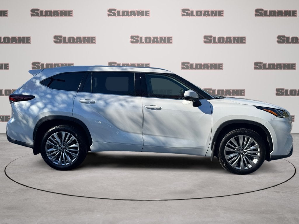 2026 Toyota Highlander Platinum