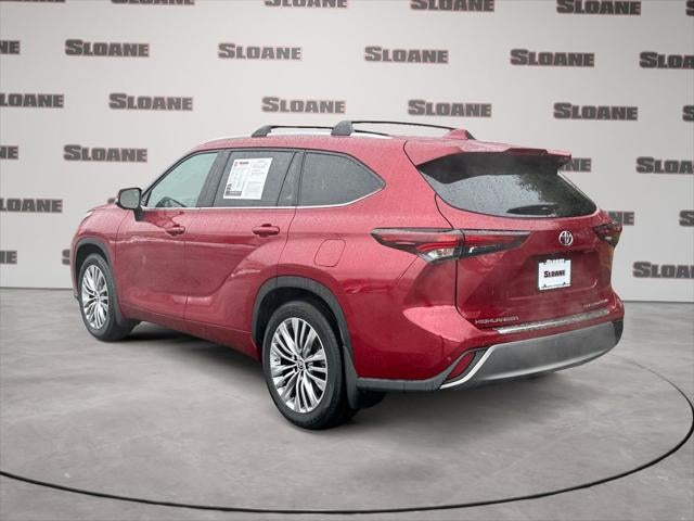 2024 Toyota HIGHLANDER Platinum