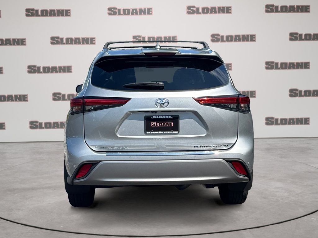 2023 Toyota Highlander Platinum