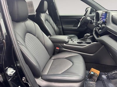 2023 Toyota HIGHLANDER XSE