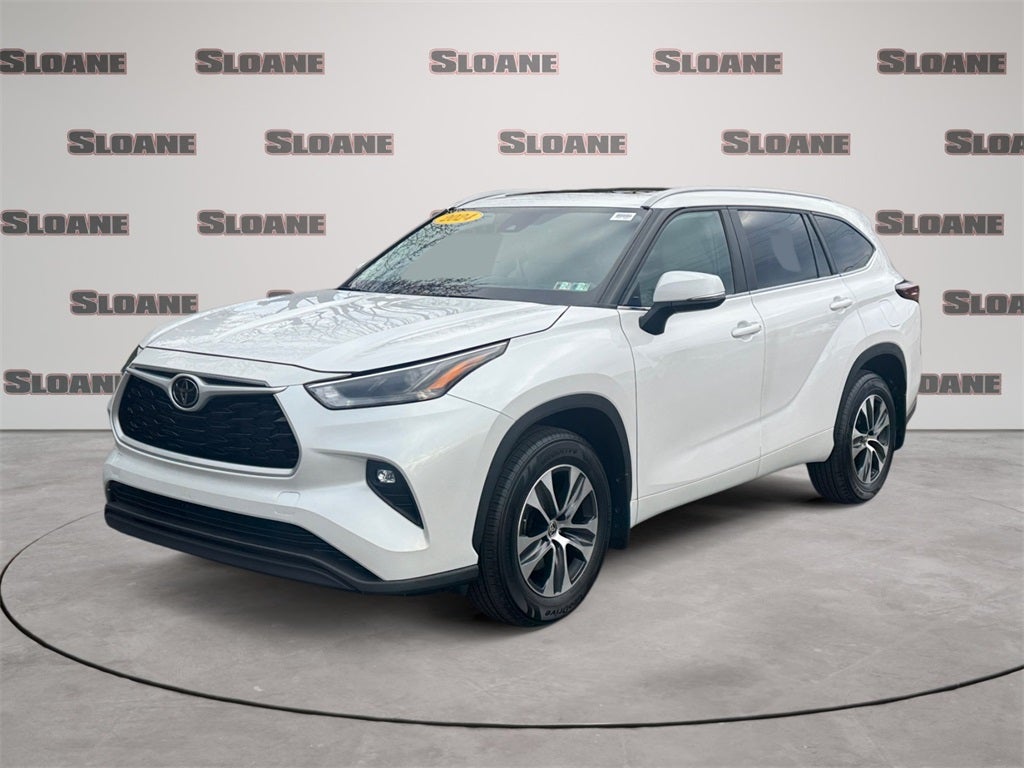 2024 Toyota HIGHLANDER XLE