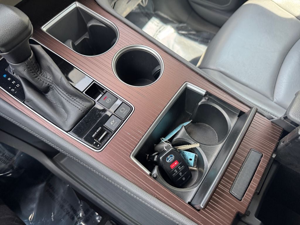2021 Toyota Sienna LE 8 Passenger