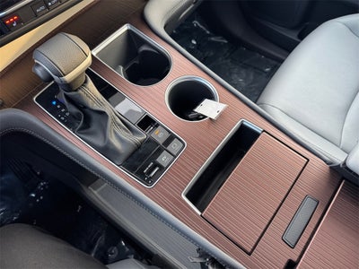 2024 Toyota SIENNA XLE AWD XLE 7 Passenger