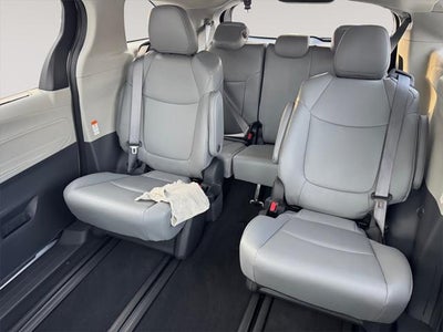 2024 Toyota SIENNA XLE AWD XLE 7 Passenger