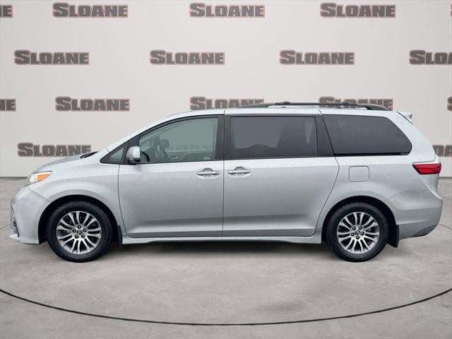 2020 Toyota SIENNA XLE 3.5L XLE