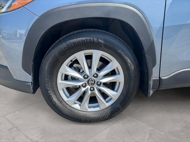 2023 Toyota Corolla Cross LE