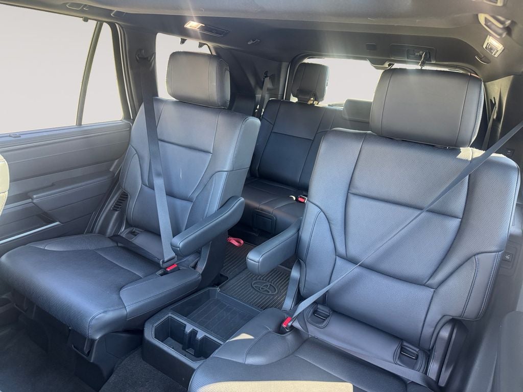 2023 Toyota SEQUOIA 4WD Platinum