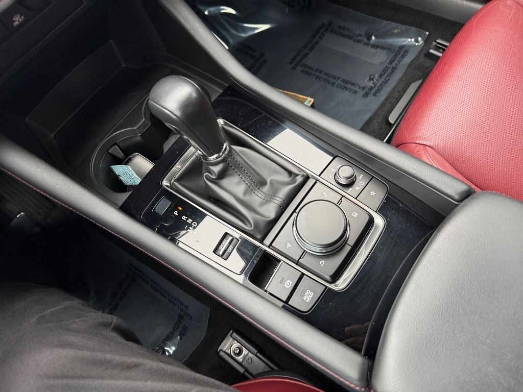 2023 Mazda Mazda3 2.5 S Carbon Edition