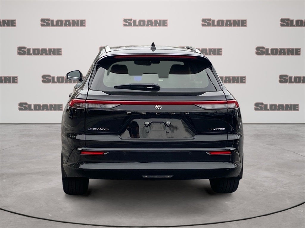 2025 Toyota CROWN SIGNIA Limited