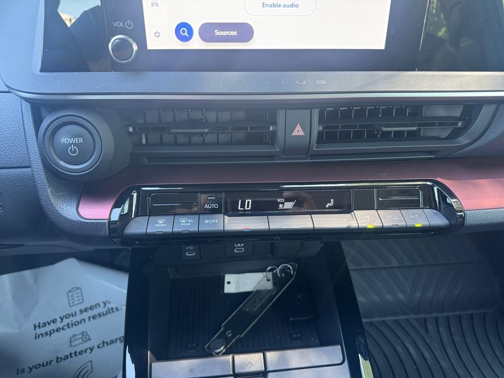 2024 Toyota Prius Prime SE