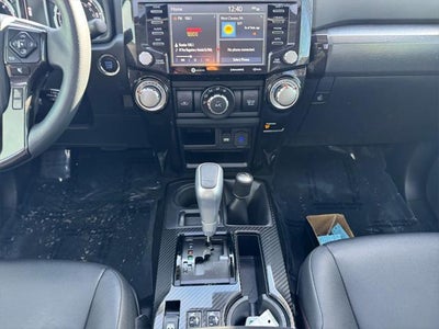 2022 Toyota 4RUNNER TRD Off-Road Premium