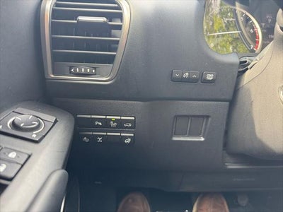 2016 Lexus NX 200t 200t