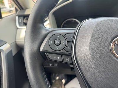 2021 Toyota RAV4 Hybrid XLE Premium