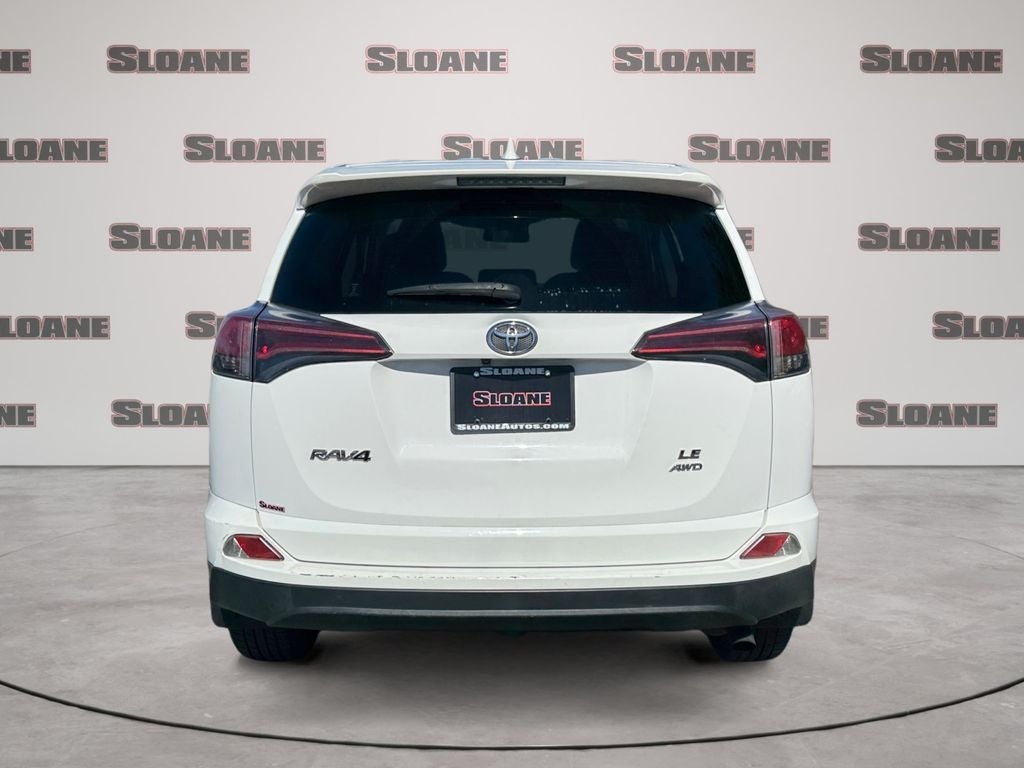 2018 Toyota RAV4 LE