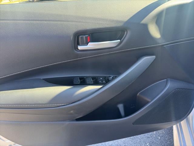 2022 Toyota COROLLA HATCHBACK SE