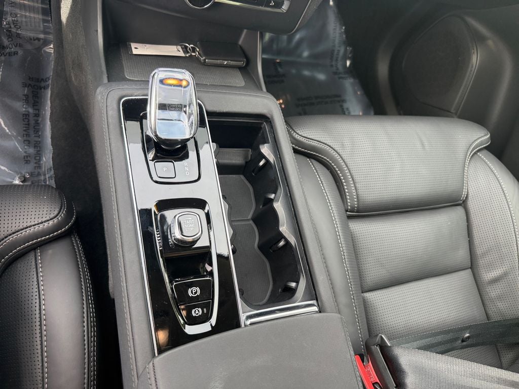 2025 Volvo XC90 B6 Ultra 2025.5
