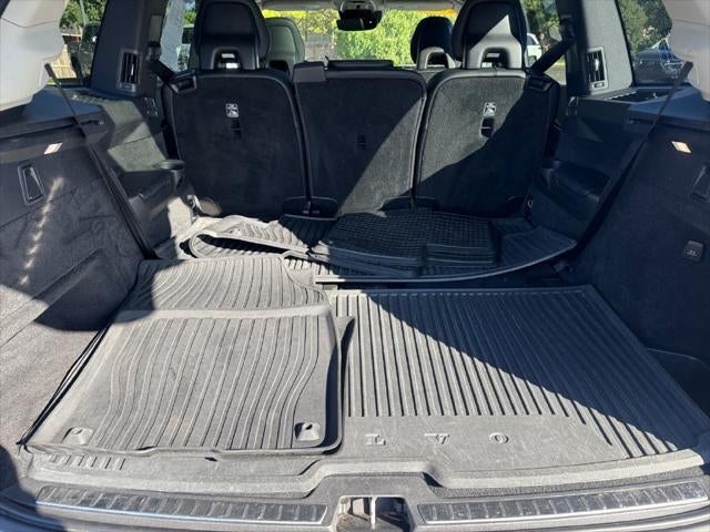 2018 Volvo XC90 T6 Momentum