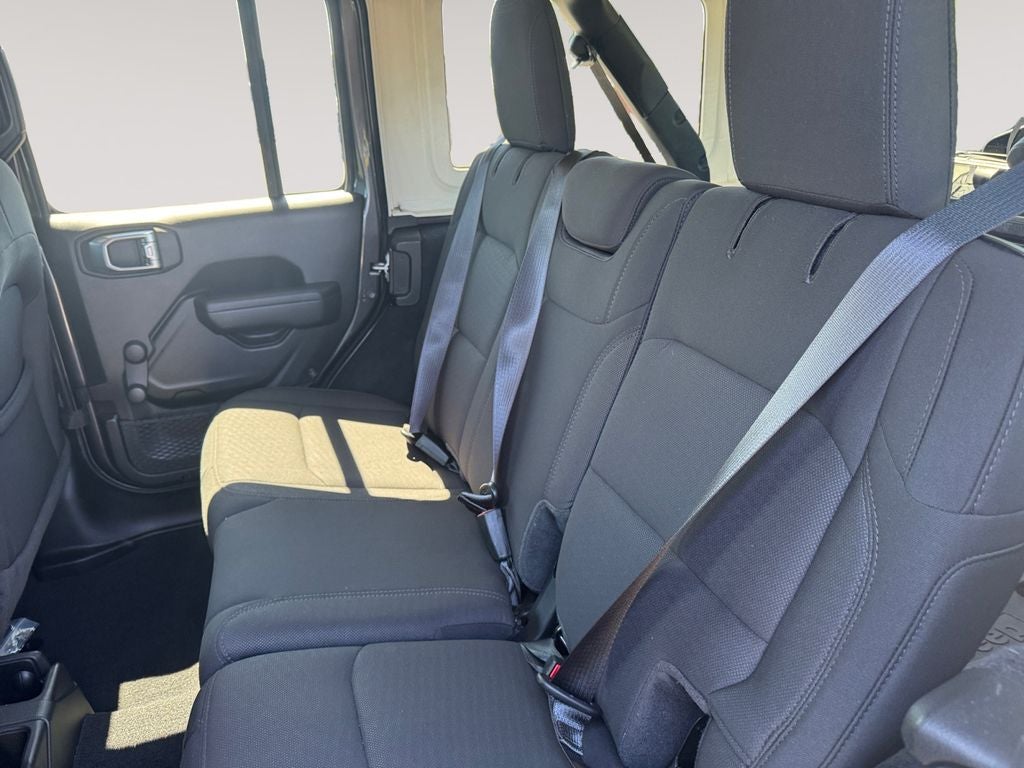2022 Jeep Wrangler Unlimited Willys