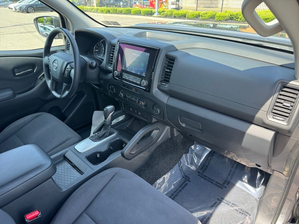 2022 Nissan Frontier S