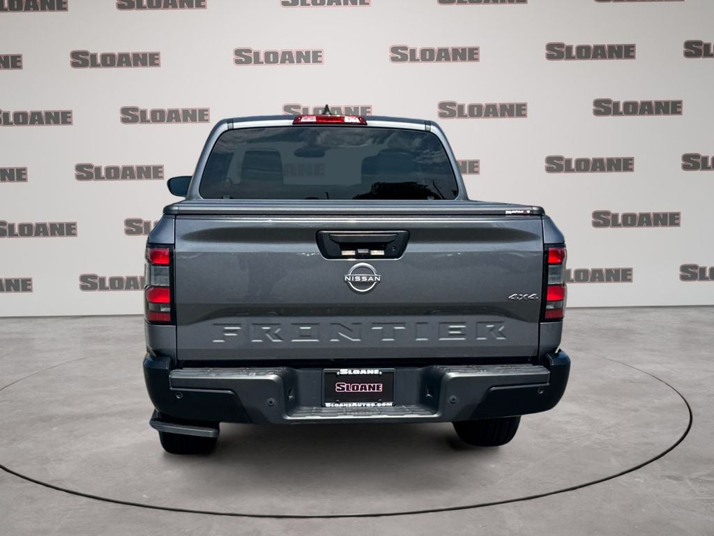 2022 Nissan Frontier S