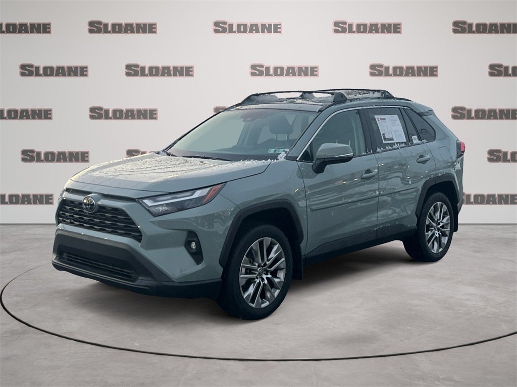 2022 Toyota RAV4 XLE Premium