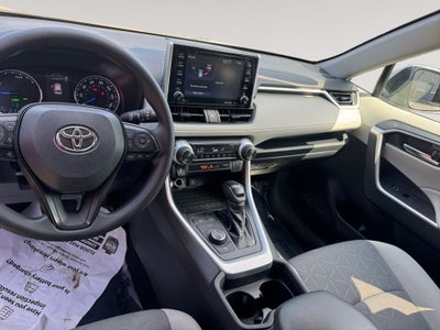 2020 Toyota RAV4 Hybrid XLE