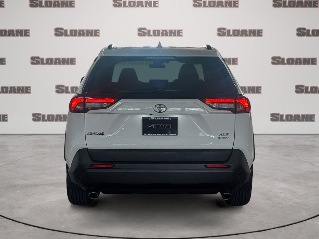 2025 Toyota RAV4 Hybrid XLE