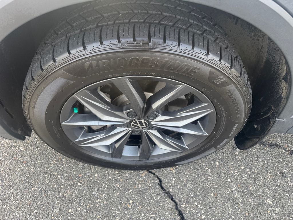 2024 Volkswagen Tiguan 2.0T SE