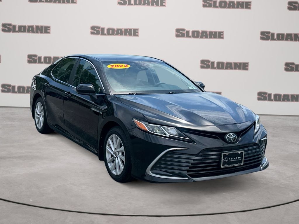 2022 Toyota Camry LE