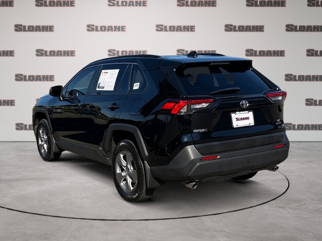 2025 Toyota RAV4 Hybrid LE