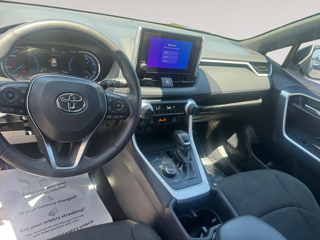2023 Toyota RAV4 Hybrid SE