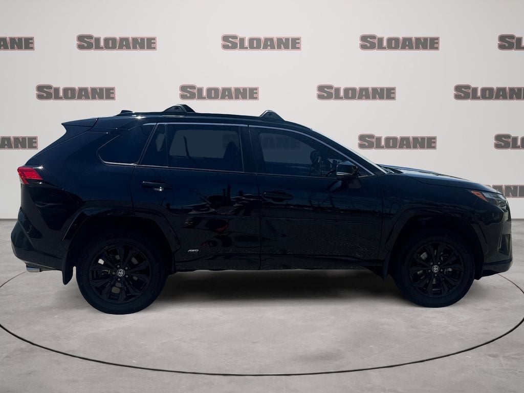 2023 Toyota RAV4 Hybrid SE