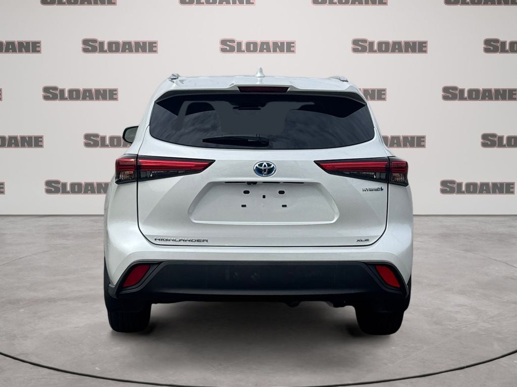 2023 Toyota Highlander Hybrid Bronze Edition