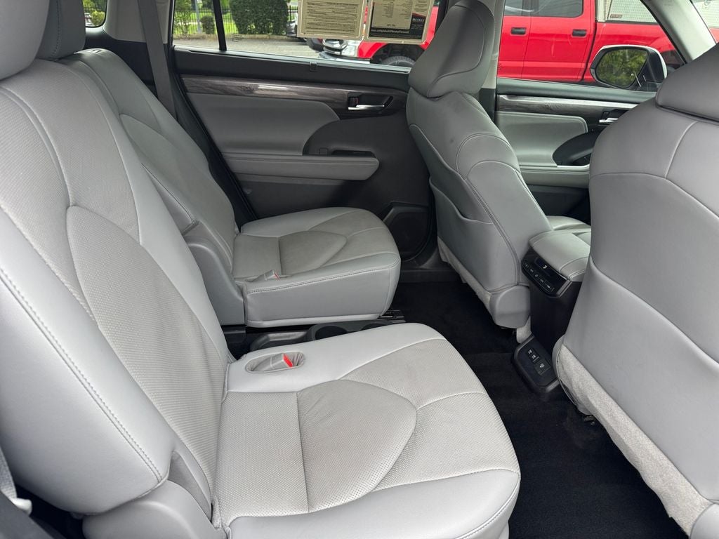 2021 Toyota Highlander Limited