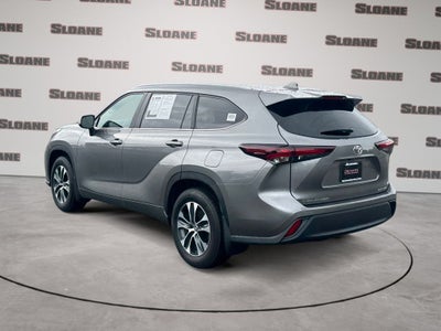 2025 Toyota Highlander XLE