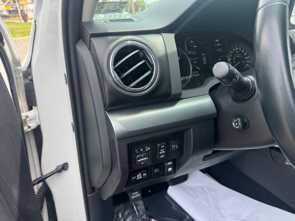 2019 Toyota Tundra Platinum 5.7L V8