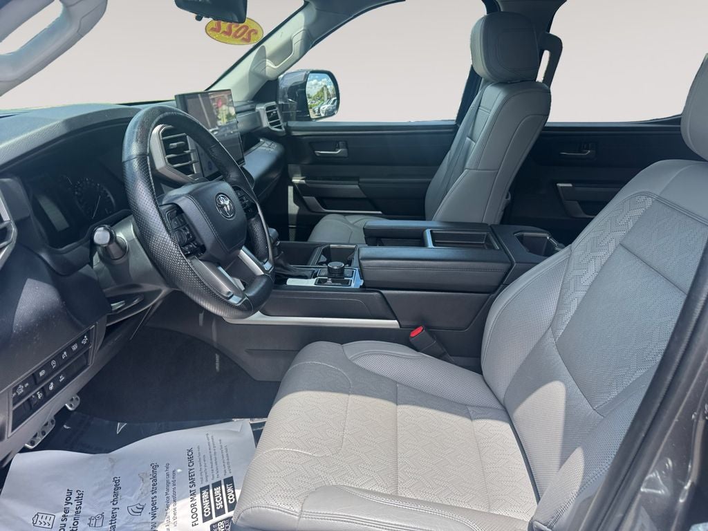 2022 Toyota Tundra SR5