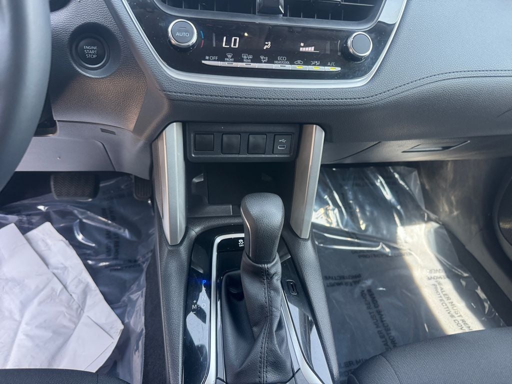 2024 Toyota Corolla Cross LE