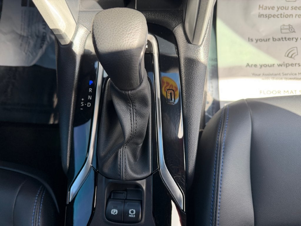 2024 Toyota Corolla Cross Hybrid XSE