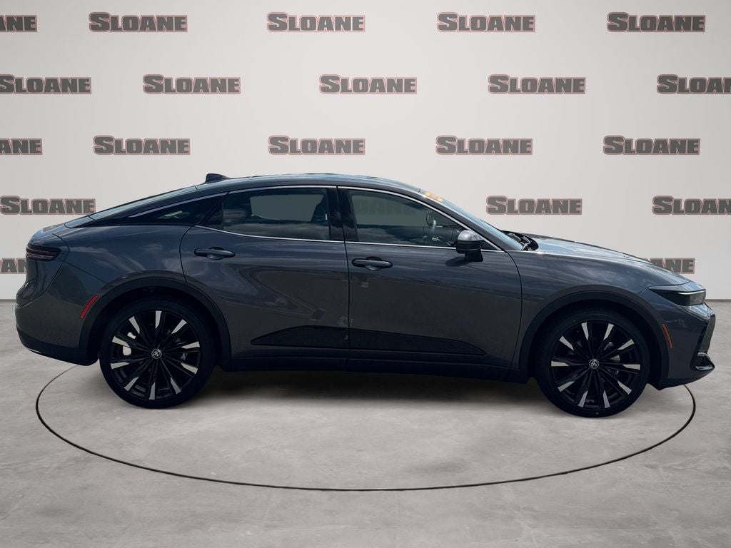2023 Toyota Crown Platinum